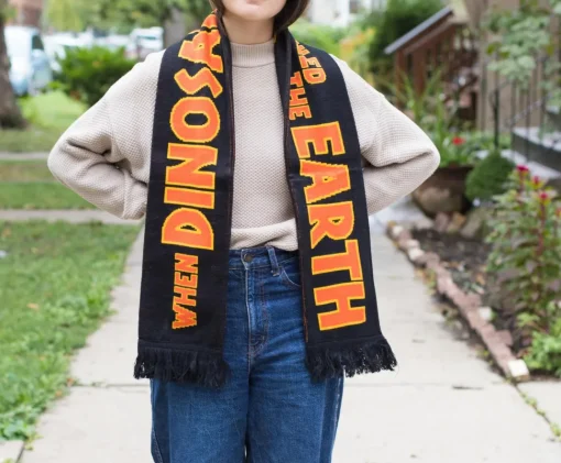 Jurassic Park Large Knitted Scarf "When Dinosaurs Ruled The Earth"