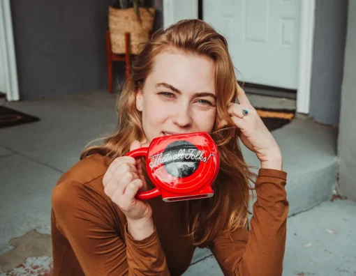 Looney Tunes "That's All Folks" Sculpted Ceramic Mug | Holds 20 Ounces