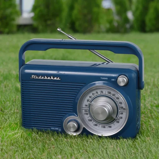 Studebaker Portable AM/FM Radio