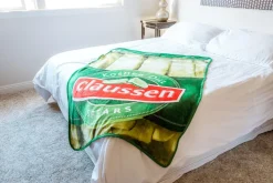 Claussen Kosher Dill Pickles Fleece Throw Blanket | 45 x 60 Inches