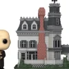 FUNKO POP! Town: Addams Family Classic - Addams Home w/ Uncle Fester