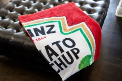 Heinz Ketchup Logo Fleece Throw Blanket | 45 x 60 Inches