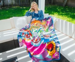 Killer Klowns From Outer Space Characters Raschel Throw Blanket | 45 x 60 Inches