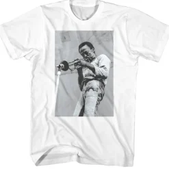 Miles Davis - Trumpet into Microphone