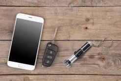 Star Wars Mini Lightsaber Flashlight Key Chain: Yoda